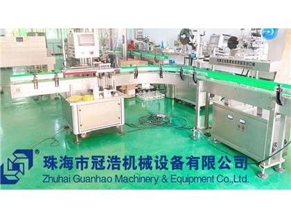 旋蓋機，鋁箔封口機，貼標機，噴碼機，整套生產(chǎn)線已完成生產(chǎn)送貨至客戶公司